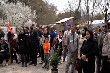 نوروزگاه خمینی شهر در باغ موزه چهل ستون اصفهان